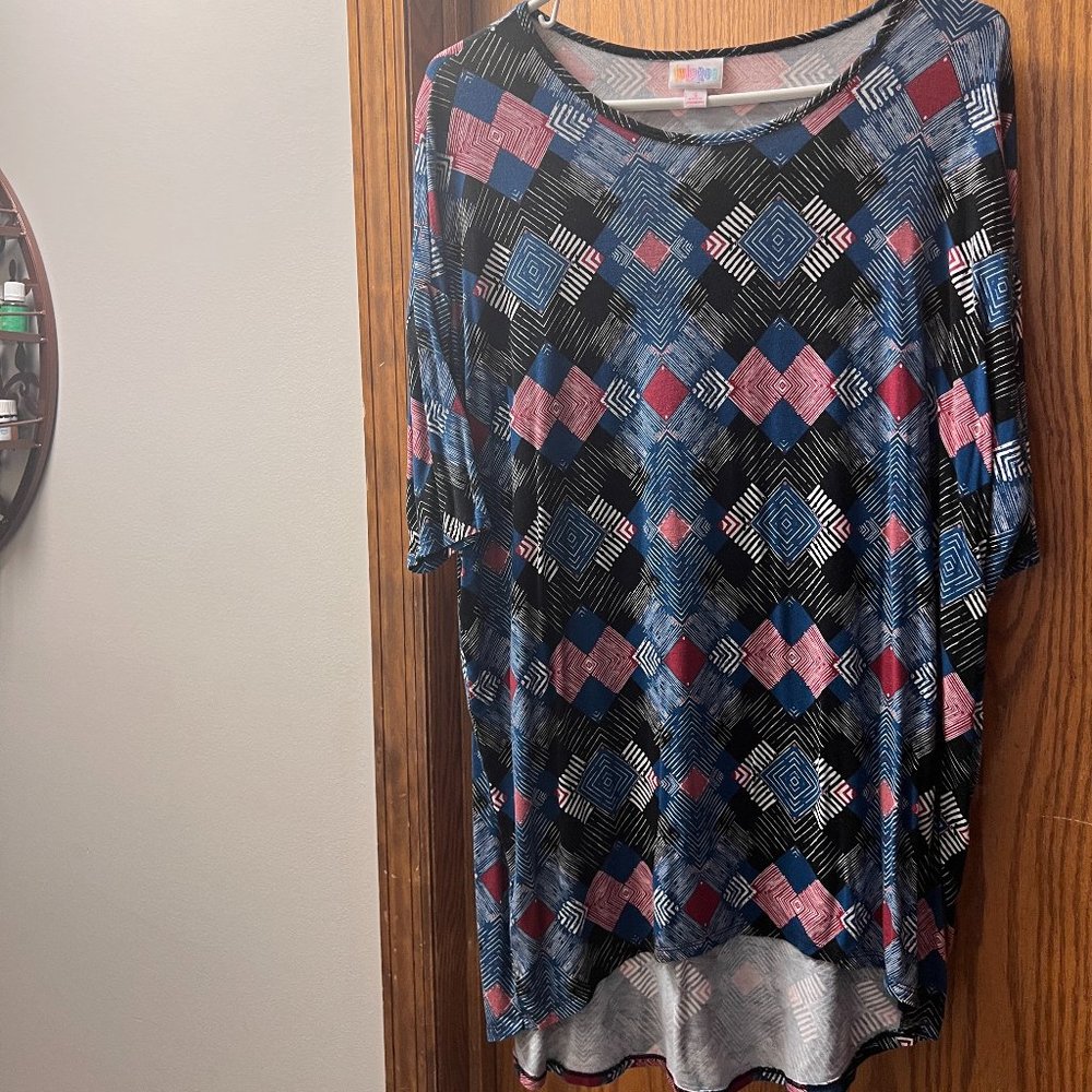 LulaRoe Irma Tunic